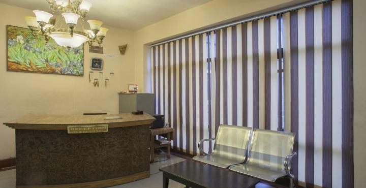 Hotel Pride Continental Srīnagar Exterior foto